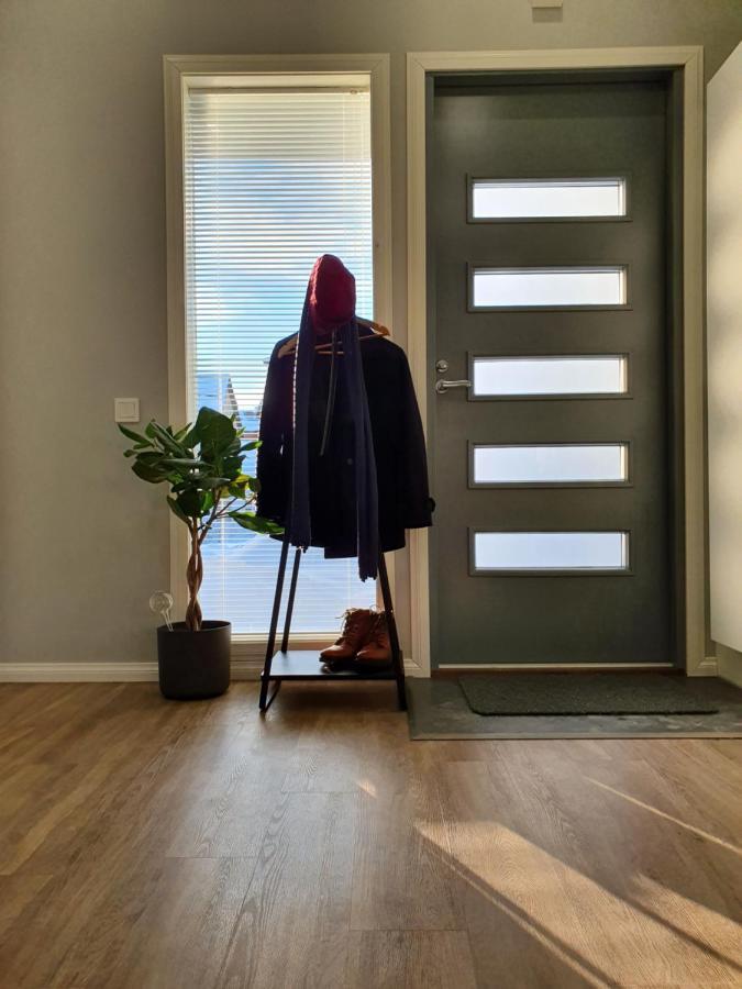 Studio 7, Air-Conditioned, 1 Free Parking, Calm Own Entrance Jyväskylä 外观 照片